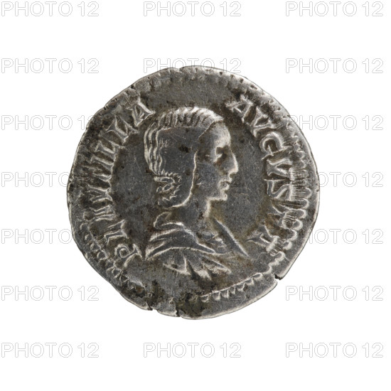 Denarius, Plautilla (ca. 185–212; Roman empress 202–205); issuer: Caracalla (188–217; Roman emperor 198–217). Obverse: PLAVTILLA AVGVSTA — bust of Plautilla in drapery facing right, smooth hair tied in a small bun at the nape of the neck, pearl border. Reverse: VENVS VICTRIX — Venus stripped to the waist, standing straight, head turned left, holding an apple in her right hand and a palm in her left, left elbow resting on a shield; at her feet a Cupid turned left, pearl border. Iconography: Venus, Cupid, standing Venus, busts of empresses, palm branches, apples, shields. Date: 202–205. Culture/place: Roman Empire (27 BC–476), Rome. Object type/material: coin (denarius). Dimensions: diameter 19.2 mm; weight 3.10 g; axis 0°.