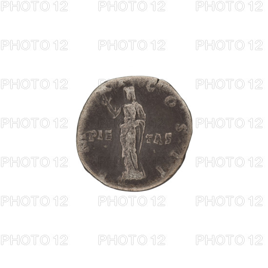 denarius, Hadrian (76–138; Roman Emperor 117–138) — iconography: Pietas (personification), veils, busts. Obv.: bust of Hadrian with laurel wreath and drapery on shoulder facing right; rim inscription: CAESAR TRAIAN HADRIANVS AVG. Rev.: Pietas in veil stands turned left with raised right hand, left hand at chest; on both sides PIE TAS; rim inscription: COS II, 118. Rome, Roman Empire (27 BC–476). Coin; diameter 17.0–17.7 mm; weight 3.40 g; axis 180°.