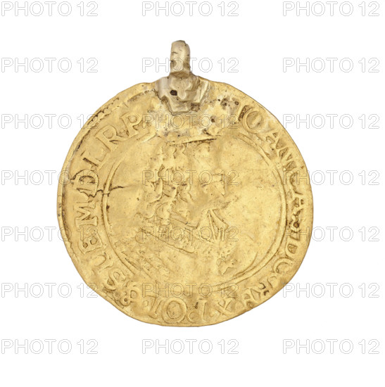 Torun double-ducat, John II Casimir Vasa (King of Poland; 1648–1668), maker: Hans Dawid Lauer (1649–1669). Obverse: crowned bust in right profile; rim inscription: IOAN.CAS.DGRPOL.&.SVE.MDLRP. Reverse: coat of arms of the city of Torun; on both sides: 16-67 / HD or FD-L; rim inscription: *MONETA.AVREA.CIVIT.THORVNENSIS. A loop is attached to the coin to create a pendant. 1667. Poland, Torun. Coin, weight 6.59 g.