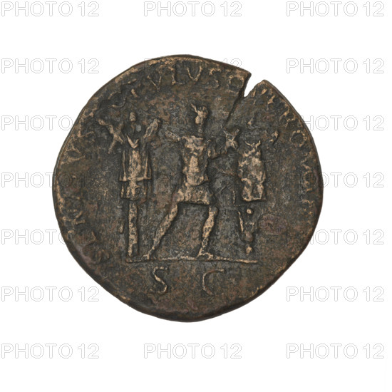 dupondius, Trajan (53–117; Roman emperor 98–117); Obverse: bust of Trajan facing right with radiant crown; rim inscription: IMP CAES NER TRAIANO OPTIMO AVG GER DAC PARTHICO PM TR P COS VI PP. Reverse: Trajan dressed in military garb striding to the right between two trophies, head turned left, right hand stretched toward a trophy, scepter in the left; rim inscription: SENATVS POPVLVSQVE ROMANVS. Date: 116–117. Roman Empire (27 BC–476). Coin; weight 9.98 g.