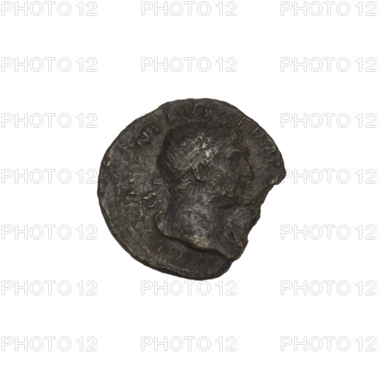 Quarter, Trajan (53–117; Roman emperor 98–117); Obv.: head of Trajan right in a laurel wreath; rim inscription illegible. Rev.: table decorated with panels, on top an urn decorated with a palm and a laurel wreath; in the field: SC. Note: broken coin. Date: 114–117. Material: coin; weight 2.95 g. Roman Empire (27 BC–476), Rome.
