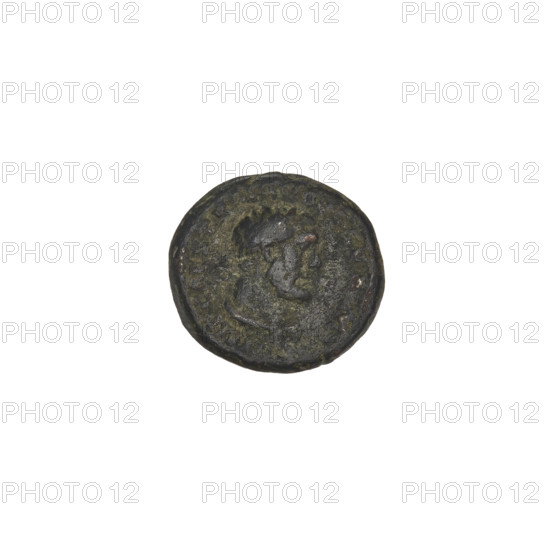 Quarter, Trajan (53–117; Roman emperor 98–117). Obverse: head of Hercules in a laurel wreath facing right, lion skin thrown over the shoulder; rim inscription: IMP CAES TRAIAN AVG GERM. Reverse: club of Hercules with the handle upwards, on both sides the letters S–C. 114–117. Roman Empire (27 BC–476), Rome. Coin, weight 3.35 g.