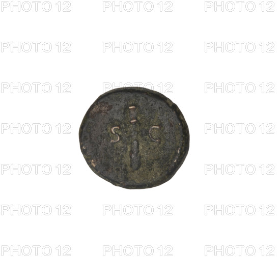 Quarter, Trajan (53–117; Roman emperor 98–117). Obverse: head of Hercules in a laurel wreath facing right, lion skin thrown over the shoulder; rim inscription: IMP CAES TRAIAN AVG GERM. Reverse: club of Hercules with the handle upwards, on both sides the letters S - C. Date: 114–117. Roman Empire (27 BC–476). Rome. Coin. Weight 3.35 g.