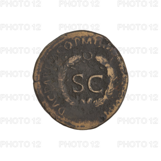 Trajan (53–117; Roman emperor 98–117). Obverse: head of Trajan in radiant crown facing right; rim inscription: IMP CAES NER TRAIANO OPTIMO AVG GERM. Reverse: letters SC surrounded by an oak wreath; rim inscription: DAC PARTHICO PM TR POT XX COS VI PP. 114–117. Oak wreaths, heads, radiant crowns. Cyprus, Roman Empire (27 BC–476). Coin; weight 8.80 g.