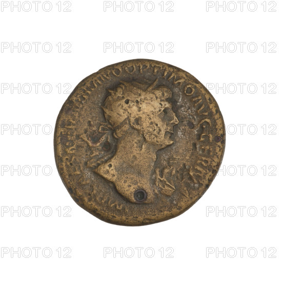 Trajan (53–117; Roman Emperor 98–117). Obverse: head of Trajan in radiant crown facing right; rim inscription IMP CAES NER TRAIANO OPTIMO AVG GERM. Reverse: letters SC surrounded by an oak wreath; rim inscription DAC PARTHICO PM TR POT XX COS VI PP. Date: 114–117. Material: coin, weight 8.00 g. Region: Cyprus.