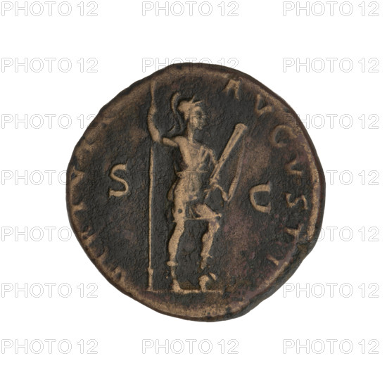 Dupondius, Hadrian (76–138; Roman emperor 117–138). Obverse: Bust of Hadrian with radiant crown facing right; rim inscription IMP HADRIANVS AVG. Reverse: Roma standing right, wearing a short tunic, holding a vertical spear in her right hand and a parazonium in her left, helmet on her head and left foot on the helmet; rim inscription VIRTUTI AVGVSTI; on both sides: SC. Date: 119–122. Place: Rome, Roman Empire. Coin; weight 12.15 g.