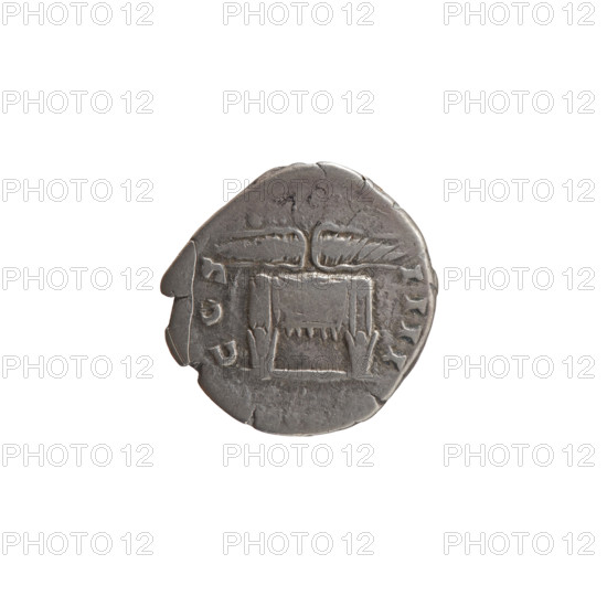 Denarius of Antoninus Pius (86–161; Roman emperor 138–161). Obverse: head of Antoninus Pius in a laurel wreath to the right, legend ANTONINVS · AVG · PIVS · PP. Reverse: winged lightning lies on a throne (pulvinar), legend COS · IIII. Iconography: lightning above the throne; thrones; lightning bolts. Date: 145–161. Roman Empire, Rome. Coin; diameter 17.0–18.0 mm; weight 2.93 g; axis 180°.