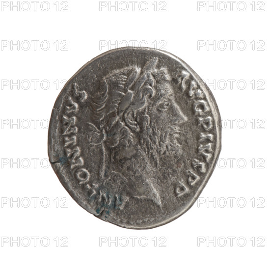Denarius, Antoninus Pius (86–161; Roman emperor 138–161), issuer; obverse: head of the emperor in a laurel wreath to the right, legend ANTONINVS · AVG · PIVS · PP; reverse: winged lightning lies on the throne (pulvinar), legend COS · IIII; iconography includes head of the emperor, thrones, lightning bolts; date c. 145–161; Roman Empire, Rome; coin; diameter 16.0–18.0 mm; weight 2.95 g; axis 180°.