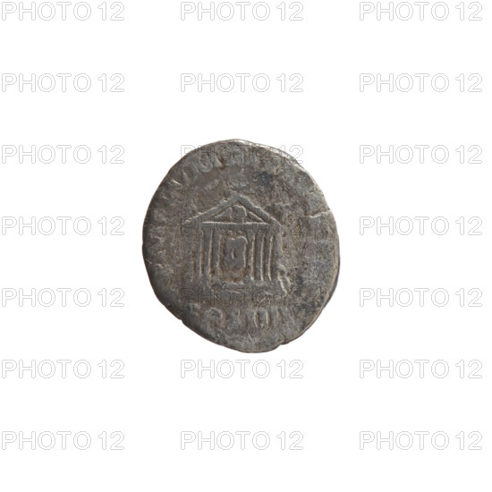 Denarius of Antoninus Pius (86–161; Roman emperor 138–161). Obverse: head of the emperor in a laurel wreath facing right, legend NINVS (sic). Reverse: facade of a temple with eight columns, a central statue (possibly of Divine Augustus) and two flanking statues, legend EMPLVM DIV AVG R; additional inscription OS IIII. Dated 145–161. Roman Empire, Rome. Coin; diameter 16.0–17.5 mm, weight 2.83 g, axis 180°.