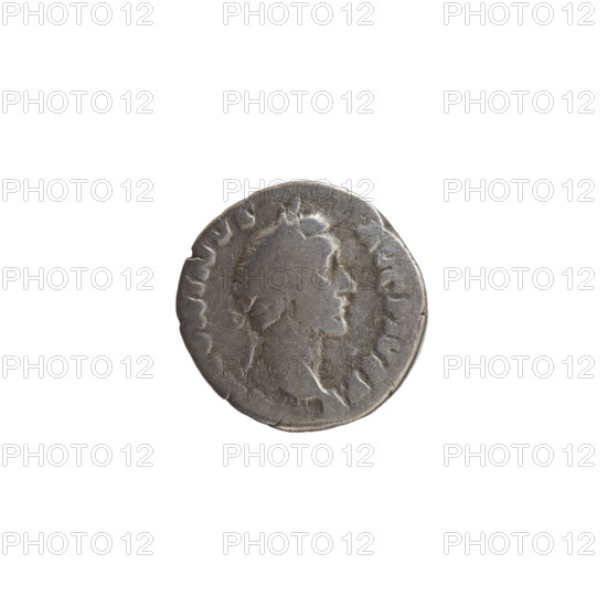 Denarius of Antoninus Pius (86–161; Roman emperor 138–161). Obverse: head of the emperor in a laurel wreath facing right, inscription TONINVS·AVG·PIVS·PP. Reverse: facade of a temple with eight columns, central statue (possibly of Divine Augustus) flanked by two side statues, inscription TEMPLVM·D·REST; additional mark S·IIII. Date: 145–161 CE, Roman Empire (27 BCE–476 CE), struck in Rome. Coin: diameter 16.0 mm, weight 3.10 g, axis 210°.