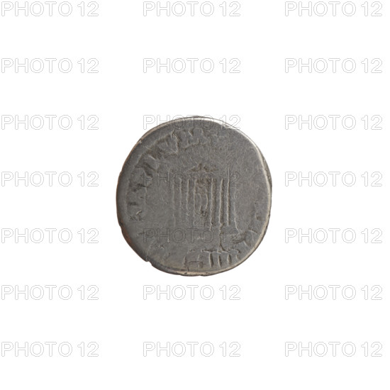 Denarius of Antoninus Pius (86–161; Roman emperor 138–161). Obverse: head of the emperor in a laurel wreath facing right, legend TONINVS · AVG · PIVS · PP. Reverse: facade of a temple with eight columns, with a central statue (possibly Divine Augustus) and two statues at the sides, legend TEMPLVM · D • REST; control marks S · IIII. Date: 145–161. Roman Empire, Rome. Coin: diameter 16.0 mm; weight 3.10 g; axis 210°.