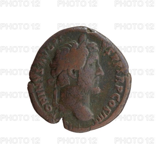 Antoninus Pius (86–161; Roman Emperor 138–161), issuer. Obverse: head of the emperor in a laurel wreath facing right, legend TONINVS AVG, S PP TR P COS IIII around. Reverse: oak wreath with legend SPQR / OPTIMO / PRINCIPI / SC in the middle. Iconography: Antoninus Pius; oak and laurel wreaths. Date: 145–161. Place: Rome, Roman Empire (27 BC–476). Object: coin. Diameter: 25.5–26.0 mm. Weight: 7.90 g. Axis: 195°.