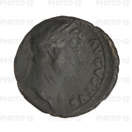 Hadrian (76–138; Roman emperor 117–138). Coin (Rome, 119–138). Obverse: Bust of Hadrian with laurel wreath facing right; rim inscription: AVGVSTVS. Reverse: Salus standing right, wearing a long robe, holding a snake in her right hand and a patera in her left hand from which she feeds the snake; rim inscription: III. On the sides: SC. Weight: 9.30 g.