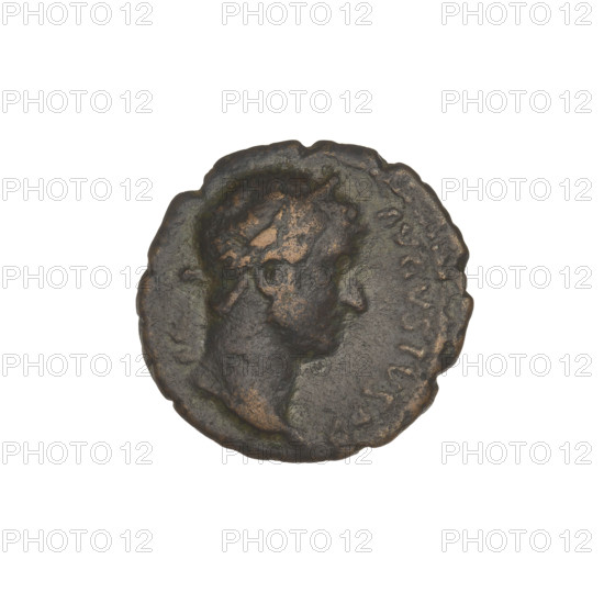 quarter, Hadrian (76–138; Roman emperor 117–138), banners, eagles, laurel wreaths, busts. Obv.: bust of Hadrian facing right in a laurel wreath; rim inscription: HADRIANVS AVGVSTVS PP. Rev.: three banners placed directly opposite, an eagle on top of the central one; rim inscription: COS III; in the field: SC. Date: 119–138. Rome, Roman Empire (27 BC–476). Coin, weight 2.15 g.