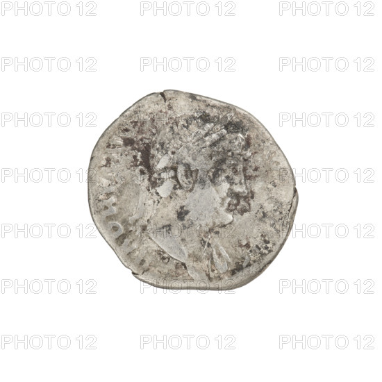 Denarius; Hadrian (76–138; Roman emperor 117–138). Obverse: head of Hadrian in laurel wreath facing right; rim inscription HADRIANVS AVGVSTVS. Reverse: Diana standing right, wearing a long robe, holding an arrow in her right hand and a bow in her left; rim inscription COS. 125–128, Rome, Roman Empire (27 BC–476). Materials: silver coin. Weight: 3.10 g.