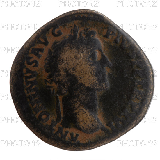 Sestertius of Antoninus Pius (86–161; Roman emperor 138–161). Obverse: head of the emperor in a laurel wreath facing right, inscription 'ANTONINVS AVG - PIVS PP TR P XVI'. Reverse: Salus standing left, holding a patera above an altar around which a snake coils, and a scepter in her left hand, inscription '- AVG COS IIII' and 'SC'. Date: 152–153. Roman Empire (27 BC–476), Rome. Coin; diameter 32.5–34.0 mm, weight 26.20 g, axis 180°.