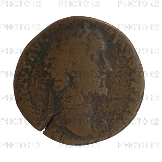 Sestertius of Antoninus Pius (86–161; Roman emperor 138–161). Obverse: head of the emperor in a laurel wreath to the right, inscription INVS AVG - PIVS PP TR P XXI. Reverse: facade of a temple with eight columns and two statues (Divine Augustus and Livia), inscription TEMPLVM DIV AV ... COS IIII ... S C. Date: 158–159. Roman Empire, Rome. Coin; diameter 29.5–30.0 mm, weight 19.05 g, axis 0°.