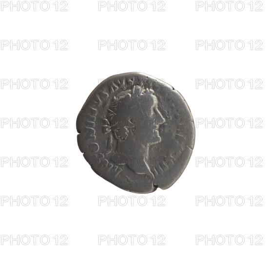 Denarius; obverse: head of Antoninus Pius in a laurel wreath facing right, inscription ANTONINVS AVG PI, P TRP XXIII; reverse: Felicitas standing left, holding a globe in his right hand and a cornucopia in his left, inscription FELICITATI AVG COS III. Issuer: Antoninus Pius (86–161; Roman emperor 138–161). Iconography: personifications (Felicitas), globe (attribute), horns of plenty. Date: 159–160. Culture/place: Roman Empire, Rome. Object type/material: coin (silver). Measurements: diameter 16.5–18.0 mm, weight 2.92 g, axis 180°.
