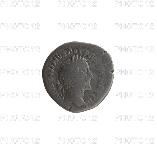 Denarius, Antoninus Pius (86–161; Roman emperor 138–161), issuer: Antoninus Pius. Obverse: Head of the emperor in a laurel wreath facing right, legend NTONINVS AVG PIVS PP TRP XXIII. Reverse: Salus stands left; in his outstretched right hand he holds a patera above an altar around which a snake coils, in his left hand a long scepter, legend SALVTI AVG — C — OS IIII. Date: 159–160. Roman Empire, Rome. Coin; diameter 16.0–18.0 mm, weight 3.00 g, axis 0°.