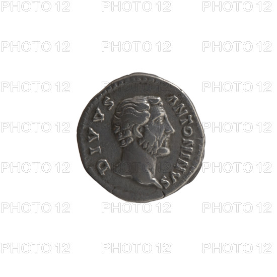 Denarius, Antoninus Pius (86–161; Roman Emperor 138–161) (posthumous), Marcus Aurelius (121–180; Roman Emperor 161–180), issuer: Lucius Verus (130–169; Roman Emperor 161–169), issuers; iconography: branches, scepters, head of the emperor; obverse: head of Antoninus Pius bare to right, legend DIVVS ANTONINVS around; reverse: Antoninus Pius seated left, holding a long scepter and a branch, legend DIV O PIO around; after 161; Roman Empire (27 BC–476), Rome; coin; diameter 18.0 mm; weight 3.28 g; axis 165°.
