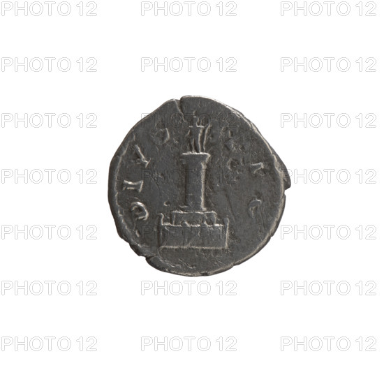 Denarius, posthumous; issuers: Lucius Verus (130–169) and Marcus Aurelius (121–180); obverse: head of Antoninus Pius without a covering, with drapery on the left shoulder, right, inscription DIV S ANTONINV (all around); reverse: Column of Antoninus Pius with a statue of Antoninus Pius holding a scepter and an eagle, inscription DIVO - IO (all around); after 161; Roman Empire (27 BC–476), Rome; coin; diameter 18.0–18.5 mm; weight 2.59 g; axis 180°.