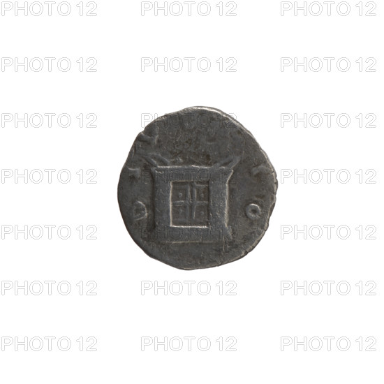 Denarius, posthumous issue for Antoninus Pius (86–161; Roman emperor 138–161), featuring heads of Marcus Aurelius (121–180; Roman emperor 161–180) and Lucius Verus (130–169; Roman emperor 161–169) as issuers; obverse: head of Antoninus Pius bare, facing right, legend DIVVS ANTONINVS around; reverse: rectangular altar with a pair of doors and a finial in the form of horns, legend DIV IO around. After 161, Roman Empire (27 BC–476), Rome. Coin. Diameter 15.5–16.0 mm, weight 2.88 g, axis 180°.