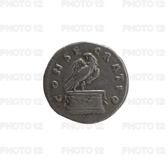 Denarius, Marcus Aurelius (121–180; Roman emperor 161–180) and Lucius Verus (130–169; Roman emperor 161–169) as issuers; posthumous Antoninus Pius (86–161; Roman emperor 138–161). Obverse: head of Antoninus Pius bare, facing right, legend DIVVS · ANTONINVS (circumferential). Reverse: eagle stands on an altar decorated with a garland, facing right and turning head left, legend CONSE · CRATIO (circumferential). After 161 CE; Roman Empire, Rome. Silver coin; diameters 16.5–18.5 mm, weight 3.35 g, axis 195°.