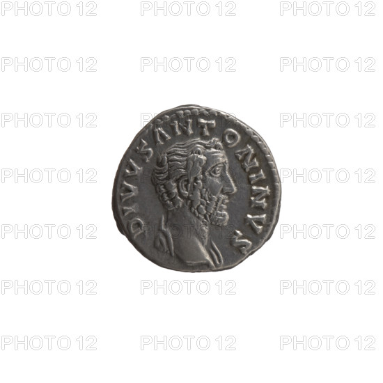 Denarius, Marcus Aurelius (121–180; Roman emperor 161–180) and Lucius Verus (130–169; Roman emperor 161–169), issuer; posthumous Antoninus Pius (86–161; Roman emperor 138–161). Obverse: Head of Antoninus Pius without a covering, with drapery on the left shoulder, right, inscription 'DIVVS ANTONINVS' all around. Reverse: Funeral pyre with four tiers, decorated with garlands and statues, with a quadriga on top, inscription 'CONSECRATIO' all around. After 161. Roman Empire, Rome. Coin; diameter 16.5–17.0 mm, weight 3.25 g, axis 0°.