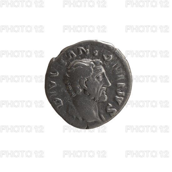 Denarius, Marcus Aurelius (121–180; Roman emperor 161–180), issuers: Lucius Verus (130–169; Roman emperor 161–169) and posthumous Antoninus Pius (86–161; Roman emperor 138–161). Obverse: Head of Antoninus Pius without a covering, with drapery on the left shoulder, right; inscription DIVVS ANTONINVS all around. Reverse: Funeral pyre with four tiers, decorated with garlands and statues, with a quadriga on top; inscription CONSECRATIO all around. After 161; Roman Empire. Coin, diameter 17.0–18.0 mm, weight 2.90 g, axis 15°.