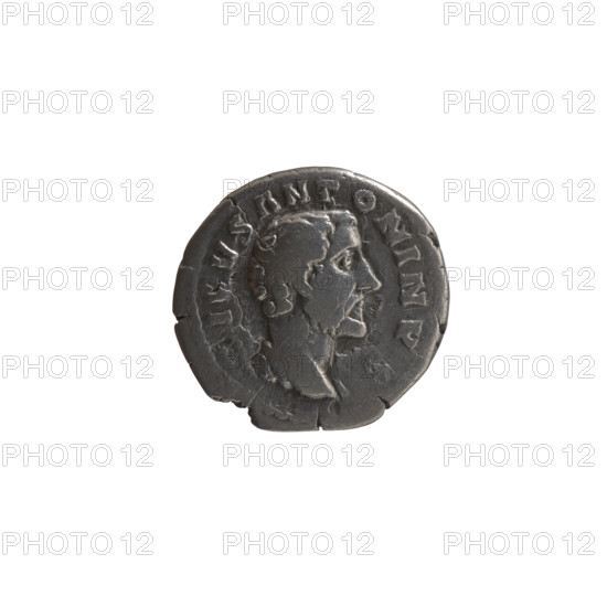 Denarius, after 161 CE. Obverse: Head of Antoninus Pius draped on left shoulder, bare-headed, inscription 'IVVS ANTONINV' around. Reverse: Funeral pyre with four tiers, decorated with garlands and statues, quadriga on top, inscription 'CONSECRATI' around. Issuers: Lucius Verus (130–169, Roman emperor 161–169) and Marcus Aurelius (121–180, Roman emperor 161–180); Antoninus Pius (86–161, Roman emperor 138–161) depicted posthumously. Roman Empire, Rome. Coin: diameter 16.5–17.5 mm, weight 2.68 g, axis 180°.