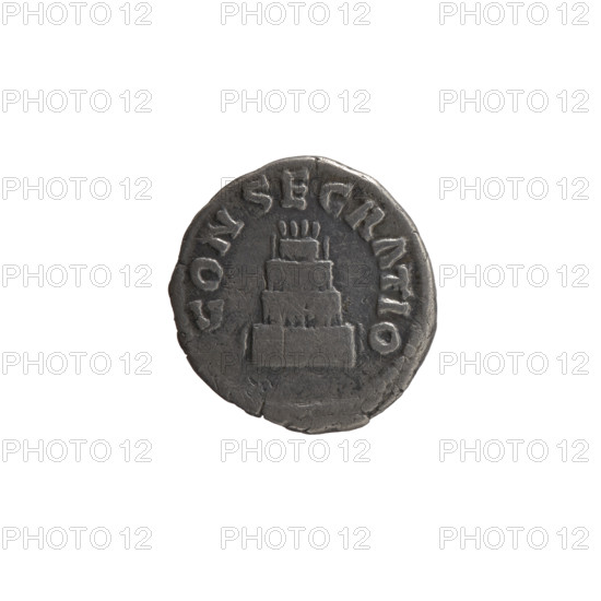 Denarius, posthumous issue for Antoninus Pius (86–161) and Lucius Verus (130–169) and Marcus Aurelius (121–180). Obverse: Head of Antoninus Pius without a covering, with drapery on the left shoulder, right, legend DIVVS ANTONINVS. Reverse: Funeral pyre with four tiers, decorated with garlands and statues, with a quadriga on top, legend CONSECRATIO. After 161 CE, Roman Empire, Rome. Coin: silver, diameter 17.0 mm, weight 2.68 g, axis 180°.