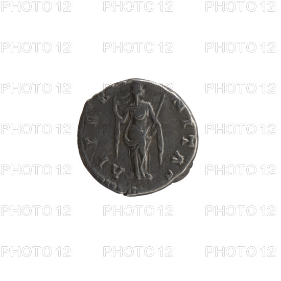 Denarius, posthumous issue for Faustina the Elder (98–141; Roman empress 138–141); issuer: Antoninus Pius (86–161; Roman emperor 138–161). Obverse: Bust of Faustina I in drapery facing right, inscription DIVA A · FAVSTINA. Reverse: Female deity (Venus? Juno?) stands frontally with head turned right, holding a long scepter in left hand and revealing a veil with right hand, inscription AETER · NITAS. Iconography: Faustina the Elder, veils, scepters; Roman deities Venus/Juno. After 141 CE, Roman Empire (27 BCE–476 CE), Rome. Coin (denarius): diameter 16.0–16.5 mm, weight 2.70 g, axis 0°.