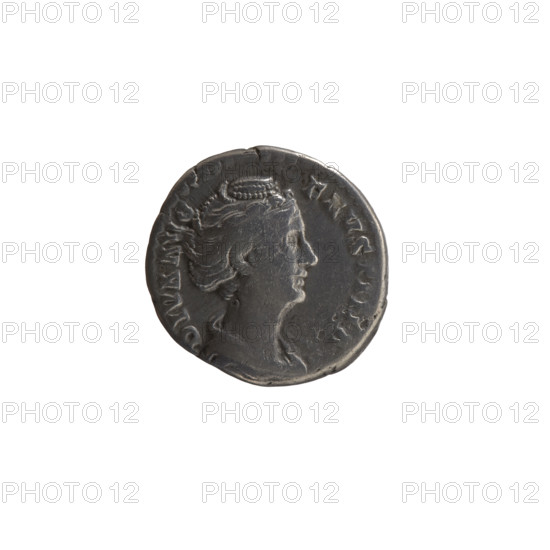 Denarius, posthumous issue of Faustina the Elder (98–141; Roman empress 138–141) and Antoninus Pius (86–161; Roman emperor 138–161), after 141. Obverse: bust of Faustina I in drapery facing right, legend 'DIVA AVG - FAVSTINA' around. Reverse: Juno veiled, seated facing right with one leg on a footstool, holding a scepter in her left hand and resting her right hand on seat rails, legend 'AVGV - STA' around. Iconography: Juno, scepters, veils. Roman Empire (27 BC–476), Rome. Coin: diameter 16.5–17.0 mm, weight 3.40 g, axis 180°.