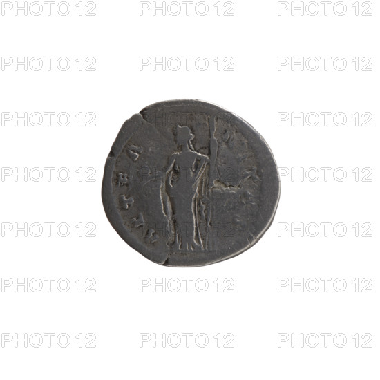 Denarius, Faustina the Elder (98–141; Roman empress 138–141), posthumous issue under Antoninus Pius (86–161; Roman emperor 138–161). Obverse: Bust of Faustina I in drapery and veil facing right, inscription DIVA AVG • FAVSTINA. Reverse: Providentia standing left, holding a globe in her right hand and a long scepter in her left, inscription AETER • NITAS. After 141, Roman Empire (27 BC–476), Rome. Coin; diameter 15.5–17.5 mm, weight 2.80 g, axis 210°.
