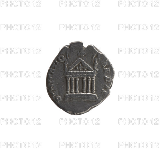 Denarius, Antoninus Pius (86–161; Roman emperor 138–161), issuer; posthumous depiction of Faustina the Elder (98–141; Roman empress 138–141). Obverse: Bust of Faustina I in drapery facing right, legend 'DIVA AVG • FAVS'. Reverse: Six-column façade of the temple of Divine Faustina, legend 'DEDICATIO • AEDIS'. After 141 CE, Roman Empire (27 BCE–476 CE). Coin. Diameter 16.0–17.0 mm, weight 3.20 g, axis 195°.