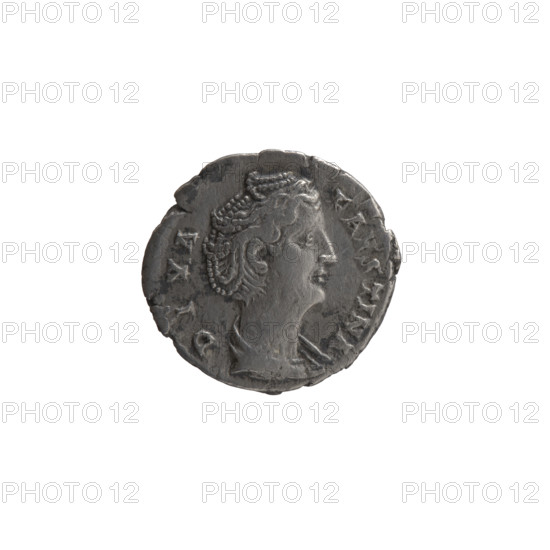 Denarius, posthumous issue for Faustina the Elder (98–141; Roman empress 138–141). Obverse: Bust of Faustina I draped, facing right, inscription DIVA • FAVSTINA. Reverse: Ceres standing left, holding a long torch in her right hand and lifting the hem of her robe with her left, inscription VESTA (VG • VSTA). Issuer: Antoninus Pius (86–161; Roman emperor 138–161). After 141, Roman Empire (27 BC–476), Rome. Coin: silver; diameter 16.5–18.0 mm; weight 2.90 g; axis 180°.