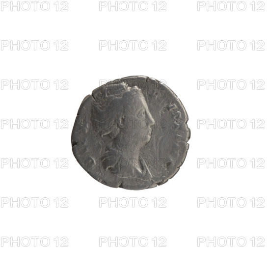 Denarius, posthumous issue for Faustina the Elder (98–141; Roman empress 138–141). Issuer: Antoninus Pius (86–161; Roman emperor 138–161). Obverse: Bust of Faustina I in drapery facing right, inscription DIVA·F·VSTIN. Reverse: Ceres veiled, standing left, right hand raised, holding a torch in left, inscription ·SE·C·RATIO circumferential. After 141, Roman Empire (27 BC–476), Rome. Coin; diameter 16.0–17.0 mm, weight 2.62 g, axis 180°.