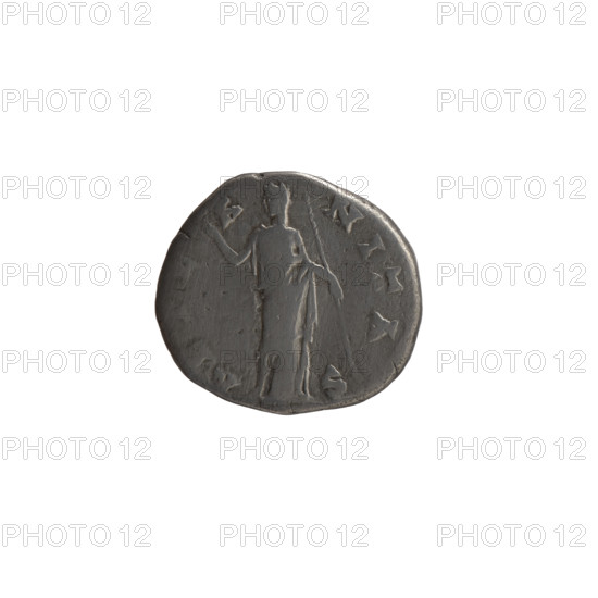 Denarius, posthumous issue for Faustina the Elder (98–141; Roman empress 138–141). Obverse: Bust of Faustina I in drapery facing right, inscription DIVA·FAVSTINA around. Reverse: Juno in a veil stands frontally, turns her head left, right hand raised holding a long scepter, inscription (…?)·R·NITAS around. Issuer: Antoninus Pius (86–161; Roman emperor 138–161). Bronze/AE coin, after 141, Roman Empire (27 BC–476), Rome. Diameter 16.5–17.5 mm, weight 3.13 g, axis 0°.