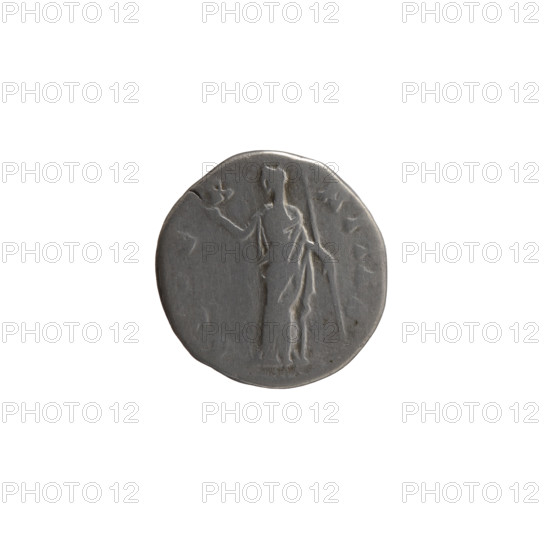 Denarius, Faustina the Elder (posthumous, 98–141; Roman empress 138–141). Issuer: Antoninus Pius (86–161; Roman emperor 138–161). Obverse: Bust of Faustina I in drapery facing right, inscription DIVA · FAVSTINA. Reverse: Juno in a veil stands frontally, turns her head left, right hand raised holding long scepter; legend E · R · NITAS. Bronze? (AE). After 141, Roman Empire (27 BC–476), Rome. Coin diameter 16.0–17.0 mm, weight 3.22 g, axis 195°.
