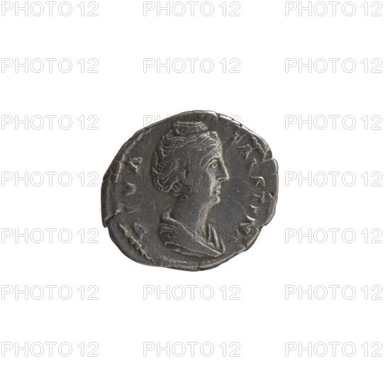 Denarius, posthumous issue for Faustina the Elder (98–141; Roman empress 138–141), issuer Antoninus Pius (86–161; Roman emperor 138–161). Obverse: Bust of Faustina I in drapery facing right, inscription DIVA • FAVSTINA around. Reverse: Pietas personified standing left, right hand raised above an altar, left hand on hip, inscription A V— VSTA circumferential. After 141, Roman Empire (27 BC–476), Rome. Coin; diameter 15.0–18.0 mm, weight 3.42 g, axis 180°.
