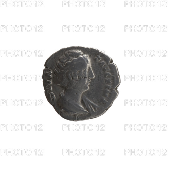 Denarius, posthumous issue for Faustina the Elder (98–141; Roman empress 138–141), struck under Antoninus Pius (86–161; Roman emperor 138–161), issuer Antoninus Pius. Obverse: Bust of Faustina I in drapery facing right, legend DIVA • FAVSTINA around. Reverse: Providentia standing left, holds a globe in her outstretched right hand and a windblown veil, legend AETER•NITAS around. After 141 CE, Roman Empire (27 BCE–476 CE), Rome. Coin; diameter 17.0–17.5 mm, weight 3.05 g, axis 180°.