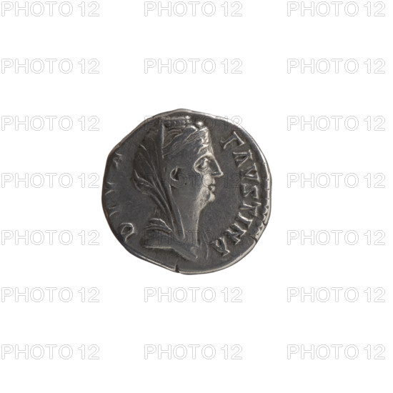 Denarius, posthumous issue for Faustina the Elder (98–141; Roman empress 138–141). Obverse: Bust of Faustina I draped and veiled, facing right, inscription DIVA · FAVSTINA. Reverse: Vesta standing left, holding a ladle (simpulum) in her right hand and a statuette of Athena (palladium) in her left, with inscription A VGV - A circumferential. Issuer: Antoninus Pius (86–161; Roman emperor 138–161). Date: after 141. Culture: Roman Empire. Place: Rome. Material: coin (silver). Diameter: 16.0–17.0 mm. Weight: 3.22 g. Axis: 345°.