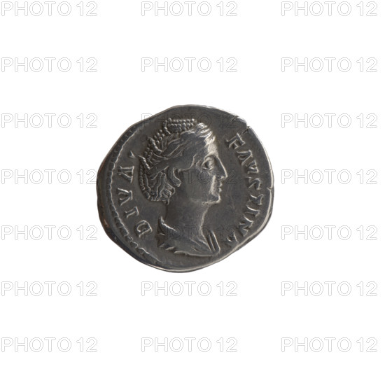 Denarius, Faustina the Elder (98–141; Roman empress 138–141) (posthumous); issuer: Antoninus Pius (86–161; Roman emperor 138–161). Obverse: Bust of Faustina I in drapery facing right, legend DIVA · FAVSTINA. Reverse: Vesta standing left, holding a ladle (simpulum) in her right hand and a statuette of Athena (palladium) in her left, legend AVG V · STA. After 141 CE, Roman Empire (27 BC–476), Rome. Coin; diameter 16.5–18.0 mm, weight 3.40 g, axis 15°.