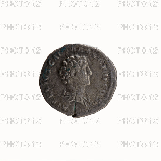 Denarius, Antoninus Pius (86–161; Roman emperor 138–161), issuer; Marcus Aurelius (121–180; Roman emperor 161–180), caesar 139–161. Obverse: Head of Antoninus Pius without a cap to the right, inscription ANTONINVS AVG PI - VS PP TR P COS III. Reverse: Bust of young Marcus Aurelius in a cloak (paludamentum), without headgear, facing right, inscription AVRELIVS CAESAR AVG PII F COS. Date ca. 140. Roman Empire. Coin, diameter 17.0–17.5 mm, weight 2.52 g, axis 180°.