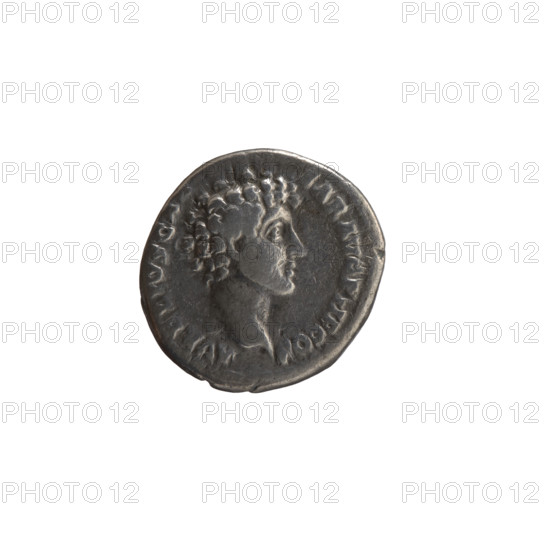 Denarius, Marcus Aurelius (121–180; Roman emperor 161–180), caesar 139–161; issuer: Antoninus Pius (86–161; Roman emperor 138–161). Obverse: Head of young Marcus Aurelius without a covering to the right, legend 'AVRELIVS CA–SAR AVG PII F COS' circumferentially. Reverse: Sacred utensils from the left: knife (secespita), sprinkler (aspergillum), jug (capis), crosier (lituus) and dipper (simpulum), legend 'PIETAS AVG' circumferentially. Iconography: offering. Date: ca. 140–144. Roman Empire; Rome. Coin; weight 2.75 g; diameter 17.0–18.0 mm; axis 180°.
