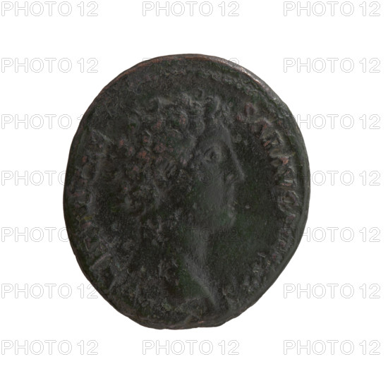 Dupondius of Marcus Aurelius (121–180; Roman emperor 161–180), issued under Antoninus Pius (86–161; Roman emperor 138–161), ca. 140–144. Obverse: head of young Marcus Aurelius bare, right; inscription RELIVS CAE SAR AVG PII F around. Reverse: sacred utensils from left — knife (secespita), sprinkler (aspergillum), jug (capis), crosier (lituus), dipper (simpulum); inscription PIE TAS AVG around, in section SC. Roman Empire; bronze coin (dupondius); diameter 24.5–28.0 mm; weight 10.35 g; axis 165°.