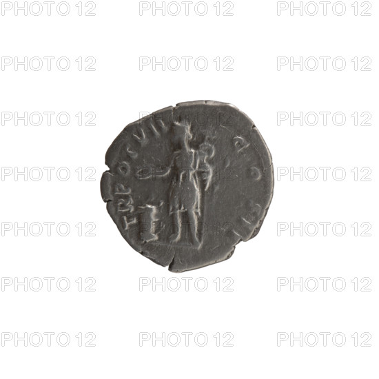Denarius, Marcus Aurelius (121–180; Roman emperor 161–180), caesar 139–161; Antoninus Pius (86–161; Roman emperor 138–161) — issuer: Marcus Aurelius (heir to the throne; 138–161). Obverse: Head of young Marcus Aurelius without a covering to the right, legend 'AVRELIVS CAE SAR VG PII FIL'. Reverse: Genius (Genius Exercitus) standing left, holding a patera above an altar in his right hand and a legionary sign in his left, legend 'TR POT VII COS II'. Iconography: Antoninus Pius, personifications, Genius Exercitus, altars, paterae, legionary symbols. Date: 152–153. Culture/place: Roman Empire, Rome. Object type/material: coin (denarius). Diameter: 18.0 mm. Weight: 2.90 g. Axis: 0°.