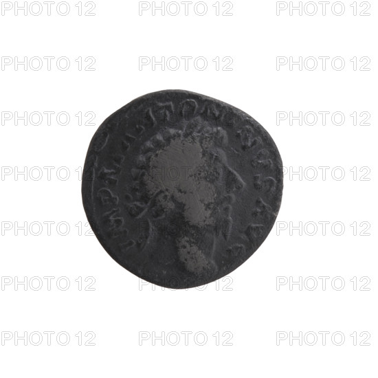 Denarius of Marcus Aurelius (121–180; Roman emperor 161–180). Obverse: Head of Marcus Aurelius with laurel wreath facing right, inscription 'IMP M ANTONINVS AVG'. Reverse: Providentia standing left, holding a globe in her right hand and a cornucopia in her left, inscription 'PROV DEOR TR P XVII COS III'. Dated 162–163. Roman Empire, Rome. Coin; diameter 16.5–17.0 mm, weight 2.70 g, axis 0°.