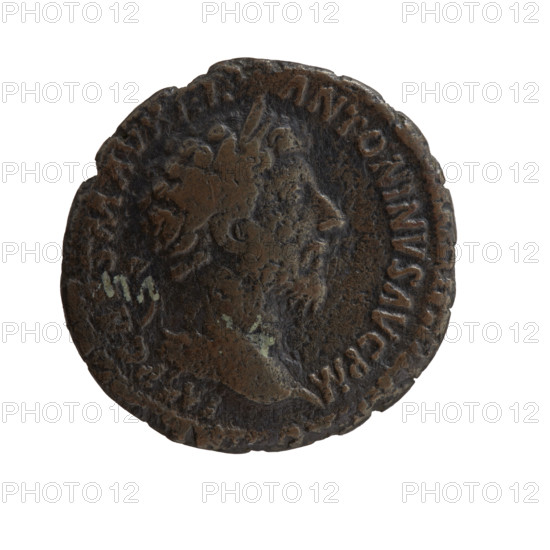 as/dupondius, Marcus Aurelius (121–180; Roman emperor 161–180), issuer; iconography: scepters, altars, personifications, snakes, paterae, cornucopiae, Salus (personification). Obverse: Head of Marcus Aurelius with a laurel wreath facing right; legend IMP CAES M AVREL - ANTONINVS AVG PM. Reverse: Salus standing left, in his right hand holding a patera from which she feeds a snake wrapped around an altar, in her left hand a scepter; legends SALVTI AVGVS, OR TR P XVII, in episode COS III, in SC fields. Date: 162–163. Roman Empire (27 BC–476), Rome. Object: coin (dupondius); diameter 25.0–25.5 mm, weight 8.80 g, axis 0°.