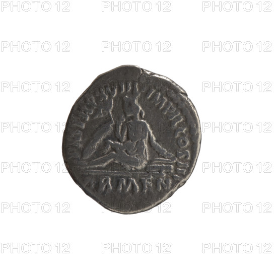 Denarius of Marcus Aurelius (121–180; Roman emperor 161–180). Obverse: Head of Marcus Aurelius with laurel wreath to the right, inscription NTONINVS AVG. Reverse: Armenia personified, seated to left in short robe, trousers and pointed cap, supporting her head with right hand, left hand resting on a bow and a quiver; shield and vexillum (standard) in front; inscription PM TR P XVIII IMP II COS III and ARMEN. Date: 163–164. Material: coin (silver). Dimensions: diameter ~16–18 mm, weight 2.8 g, axis 180°. Roman Empire, Rome.